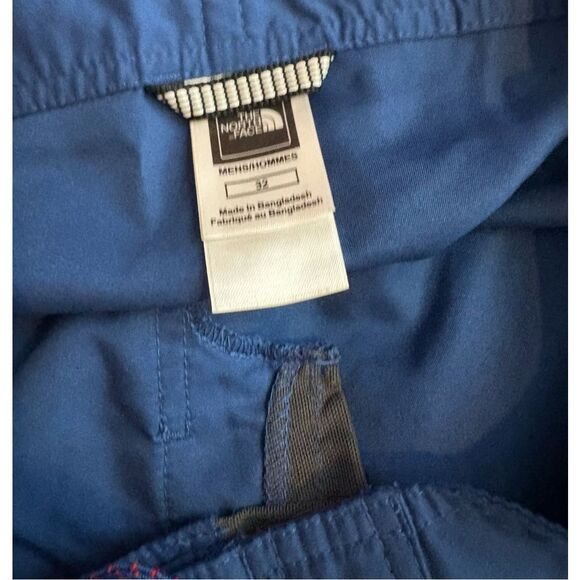 The North Face board shorts size 32 - Picture 7 of 7